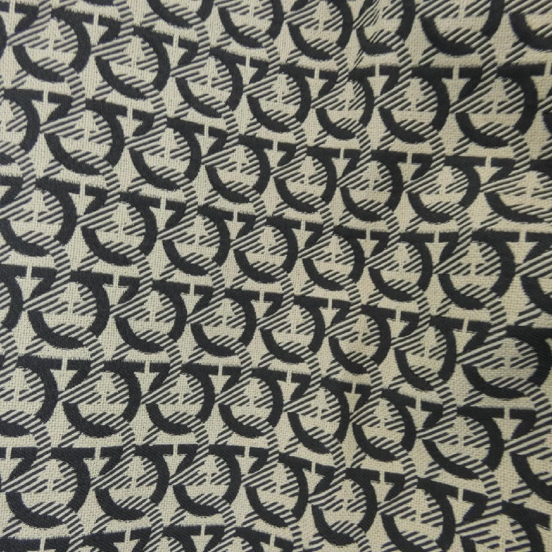 Quần SALVATORE FERRAGAMO - Hàng hiệu Authentic 890660