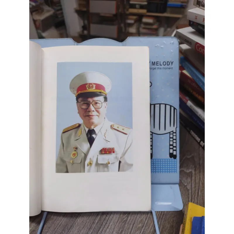 Sách: Nhớ lại và suy ngẫm (A1) - Tác giả: Trung tướng  Đoàn Chương 657918