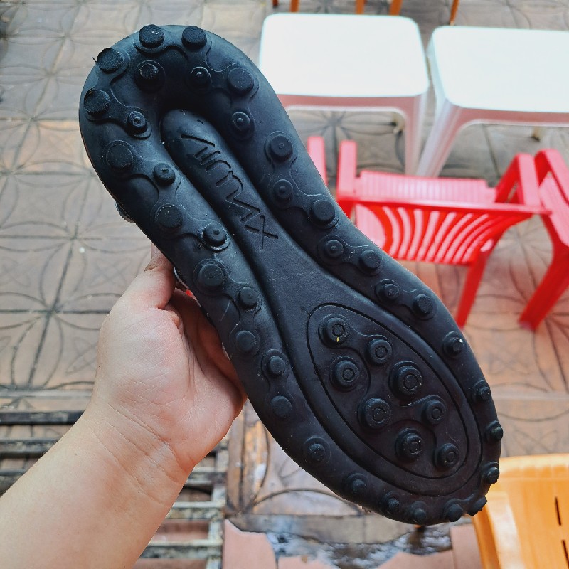 Giày Niki mang 2 lần size 44 22488