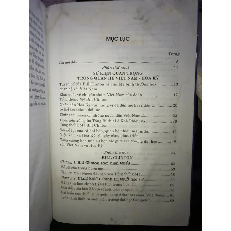 Bill Clinton và Hillary - Con đường vào nhà trắng 698703