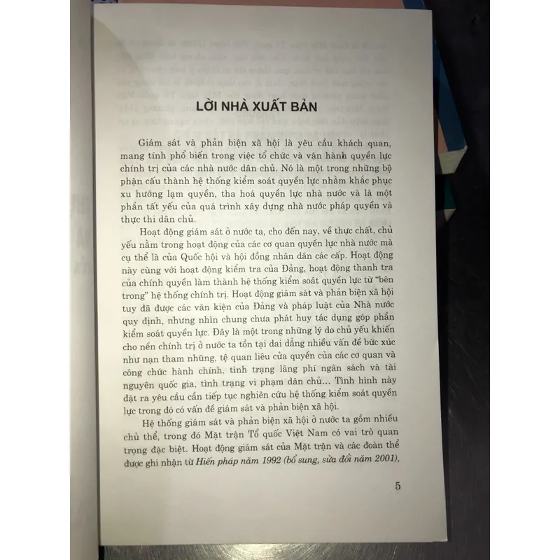 Thực hiện chức năng giám sát và phản biện xã hội của mặt trận tổ quốc Việt Nam hiện nay 626926