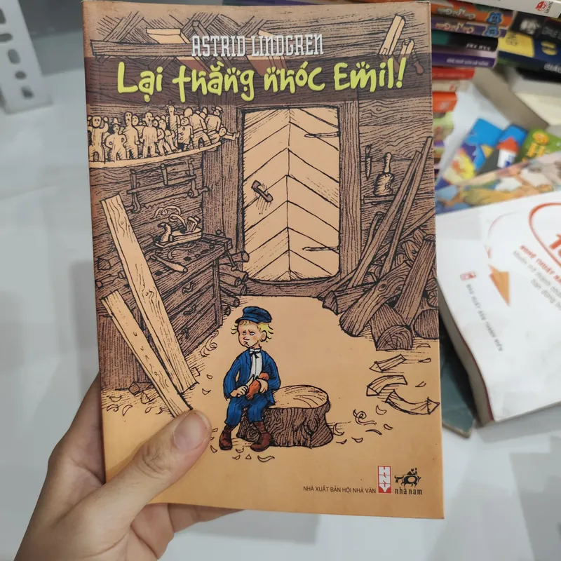 Lại thằng nhóc Emil 568798