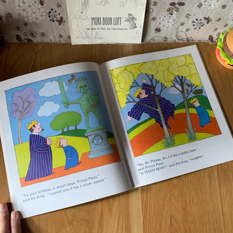 Sách tranh Prince Peter and the Teddy Bear, Used, Picture Book For Kids 446653