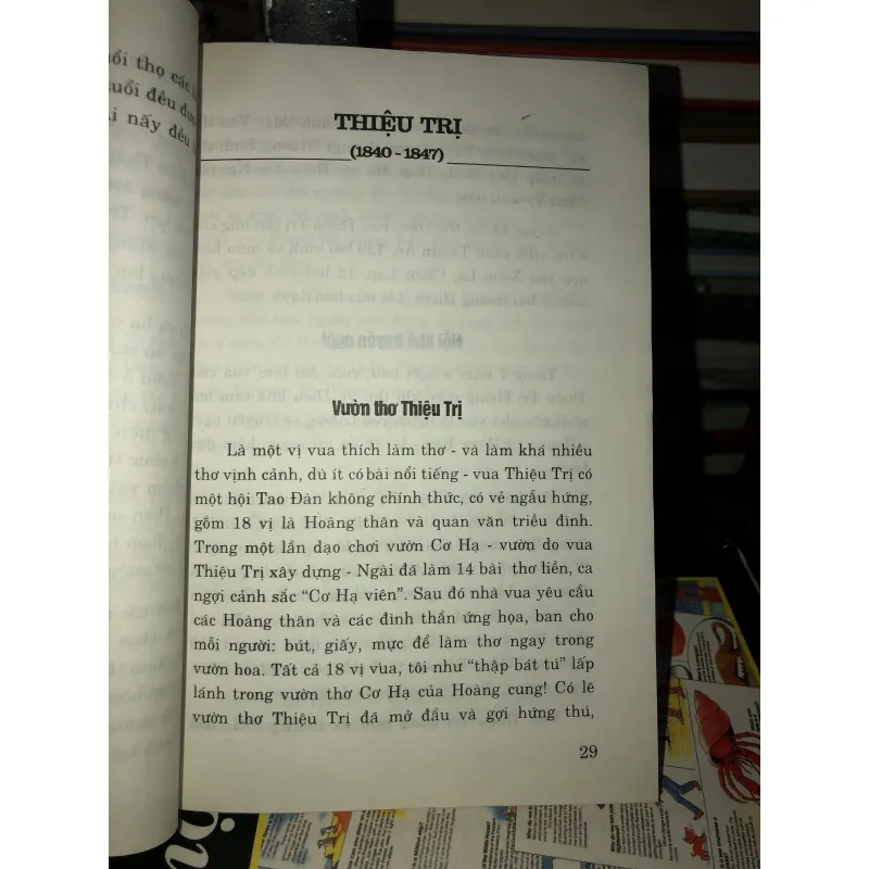 Kể chuyện các đời vua nhà Nguyễn - Nguyễn Viết Kế 1025183