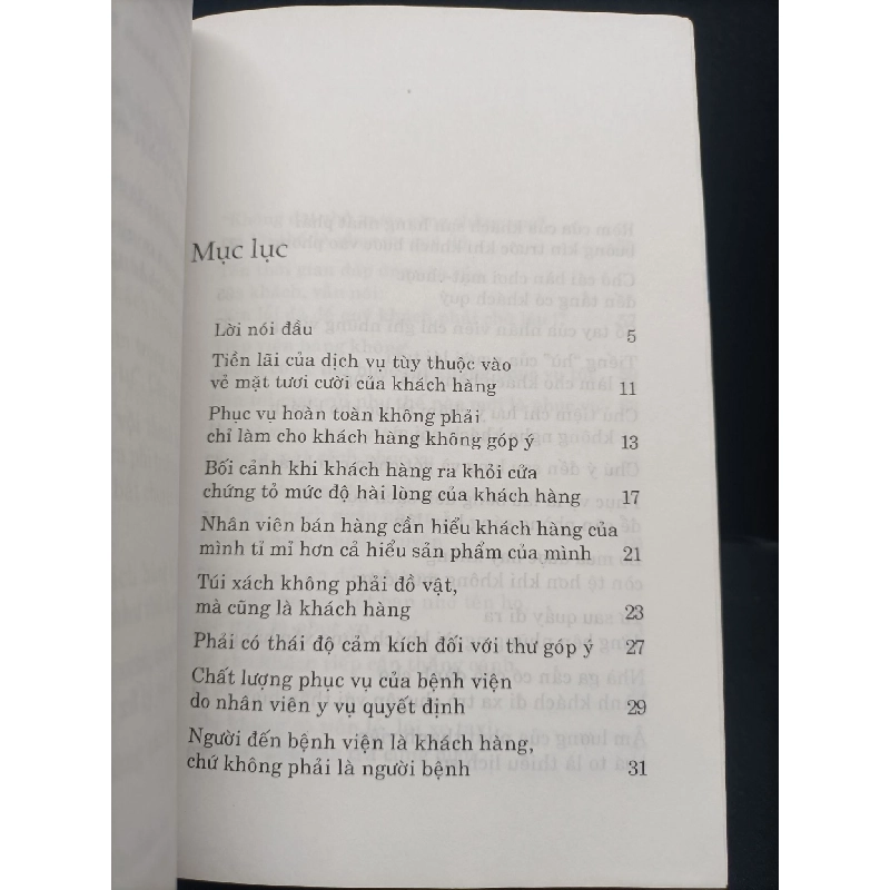50 việc cần làm đối với khách hàng Akihiro Ankatani 2004 mới 90% ố nhẹ HCM0806 kỹ năng 914847