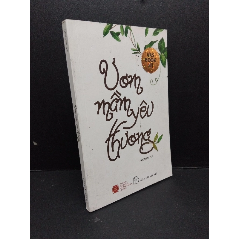 Ươm mầm yêu thương mới 80% ố bẩn nhẹ 2016 HCM.ASB2009 Rebooks.vn 955922