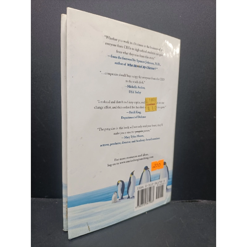 Our iceberg is melting John Kotter mới 80% ố nhẹ bẩn bìa HCM0806 ngoại văn 914669