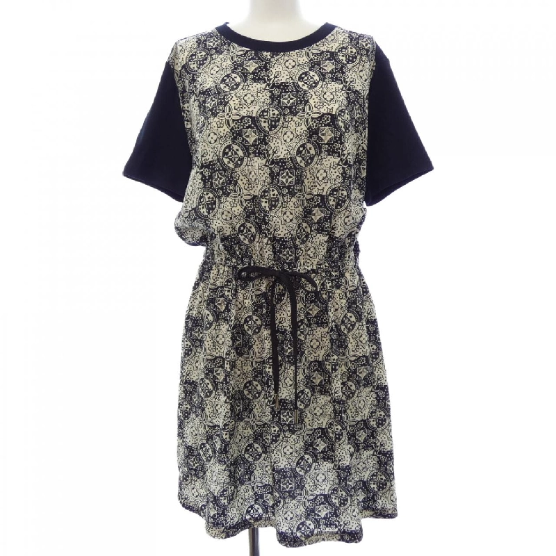 Đầm LOUIS VUITTON FADR55Q1R 646787