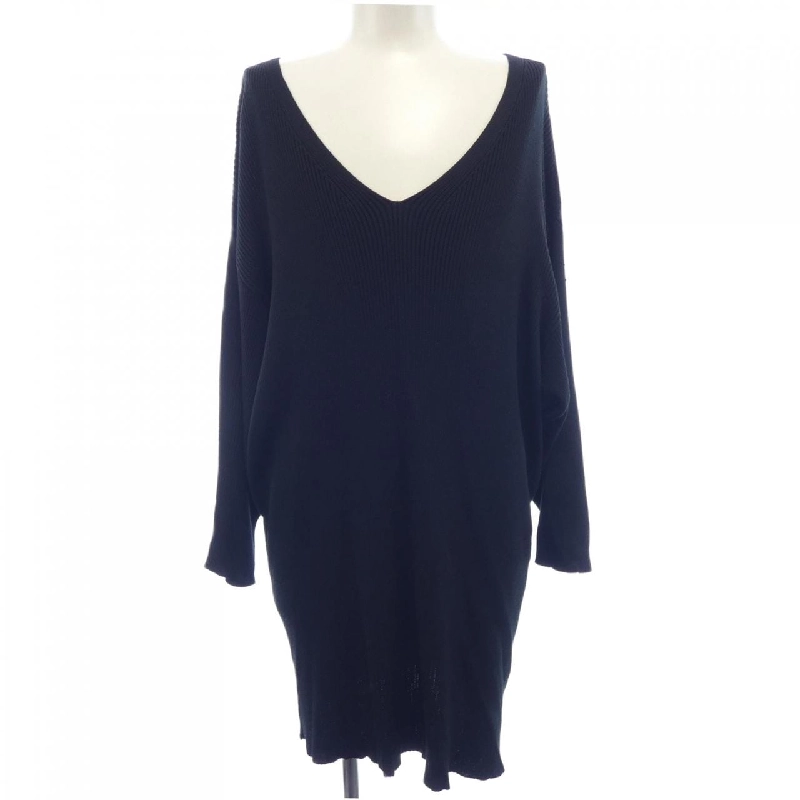 BALENCIAGA GARDE-ROBE 724989 T2113 Áo len - Hàng hiệu Chính hãng 887494