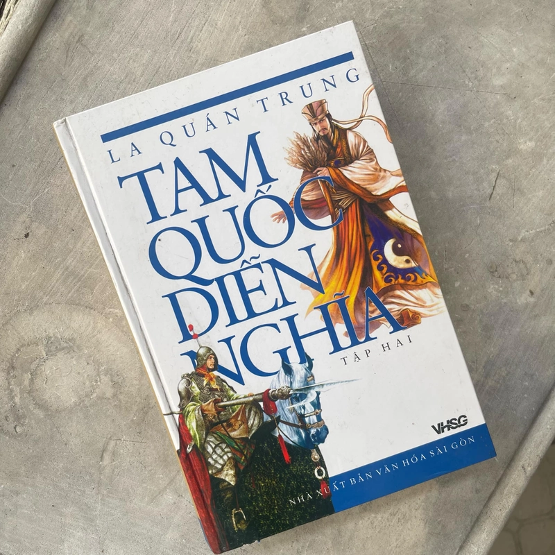 Tam quốc diễn nghĩa - La Quán Trung 385739