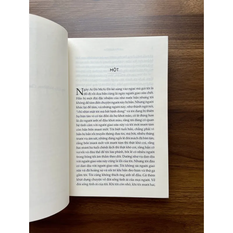 Người giao sữa - Anna Burns  1005437