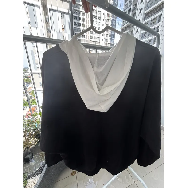 Áo Hoodie size S 740524
