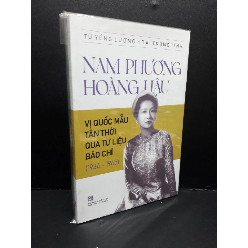 [Phiên Chợ Sách Cũ] Nam Phương Hoàng hậu vị Quốc mẫu Tân thời qua tư liệu báo chí 2303 426625