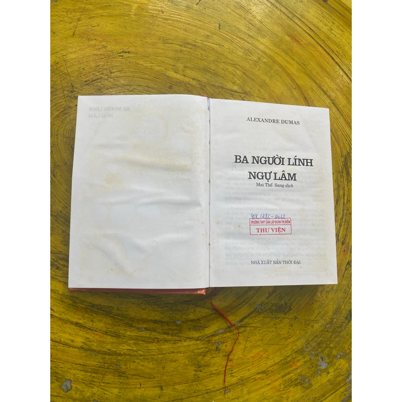 BA NGƯỜI LÍNH NGỰ LÂM- ALEXANDRE DUMAS 539551