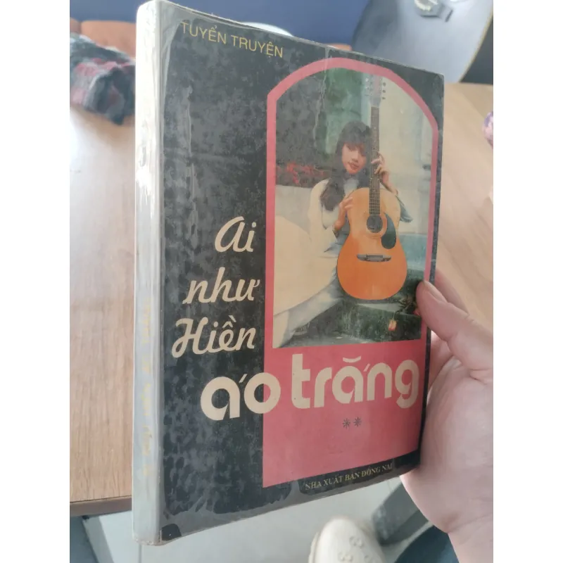 Ai như Hiền áo trắng 929298