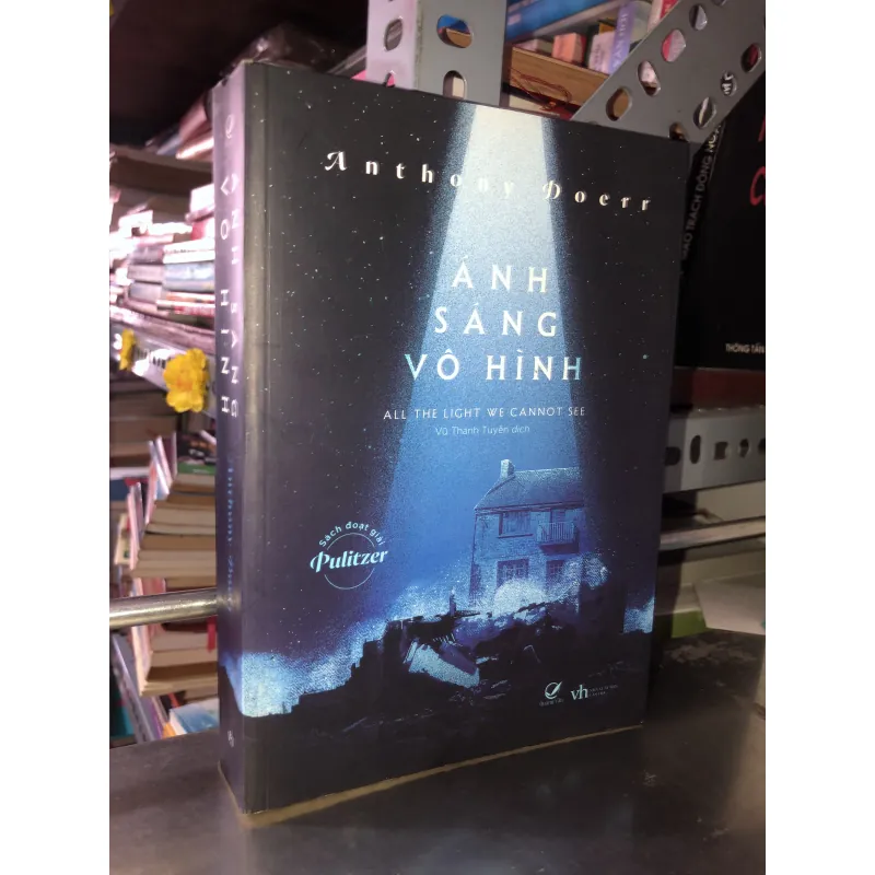 Ánh sáng vô hình - Anthony Doerr 976922