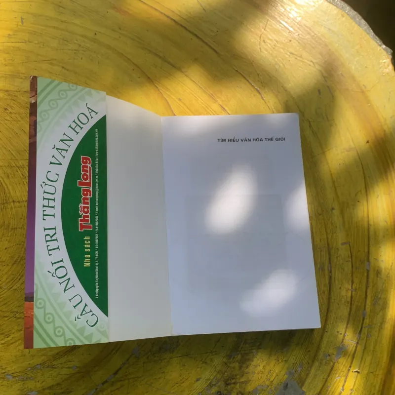 TÌM HIỂU VĂN HOÁ THẾ GIỚI - KHÁNH LINH 778223
