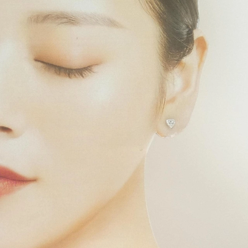 K18WG Bông tai kim cương hình trái tim 0.14CT - Hàng hiệu Chính hãng 865053