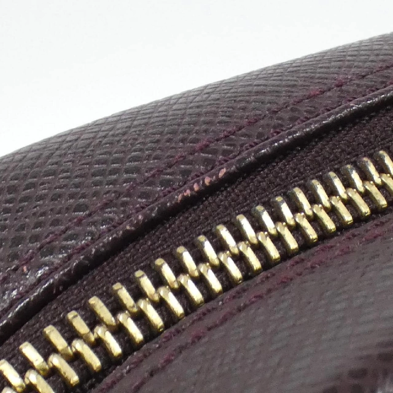 Túi xách tay Louis Vuitton Taiga Karga M30816 - Hàng hiệu Authentic 763934