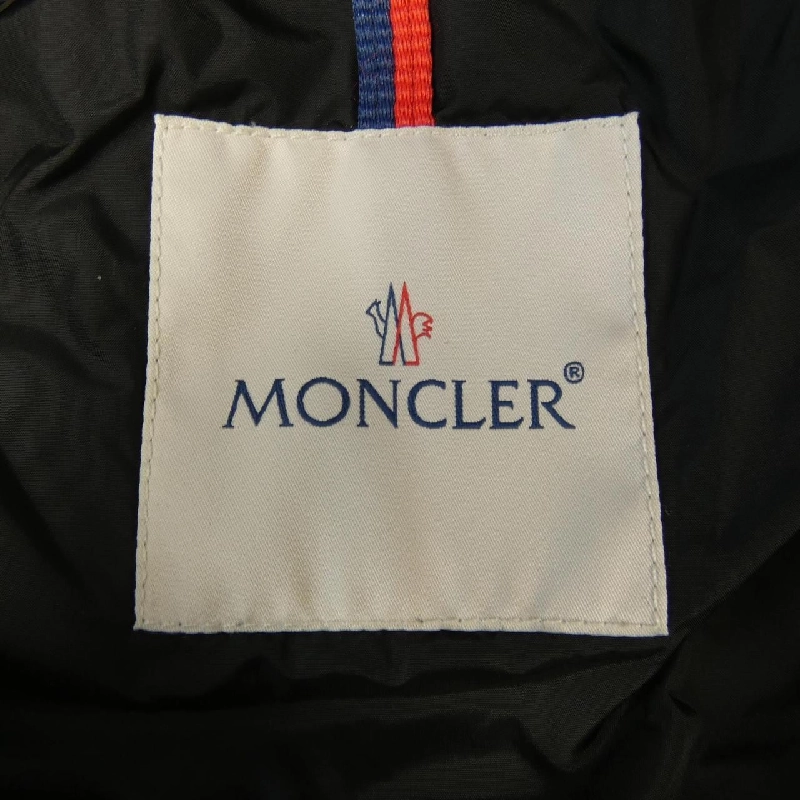 Áo khoác lông vũ MONCLER 635079