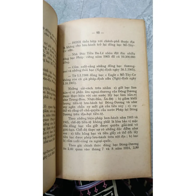 ĐỒNG BẠC VIỆT NAM VÀ CÁC VẤN ĐỀ LIÊN QUAN - NGUYỄN BÍCH HUỆ 716480