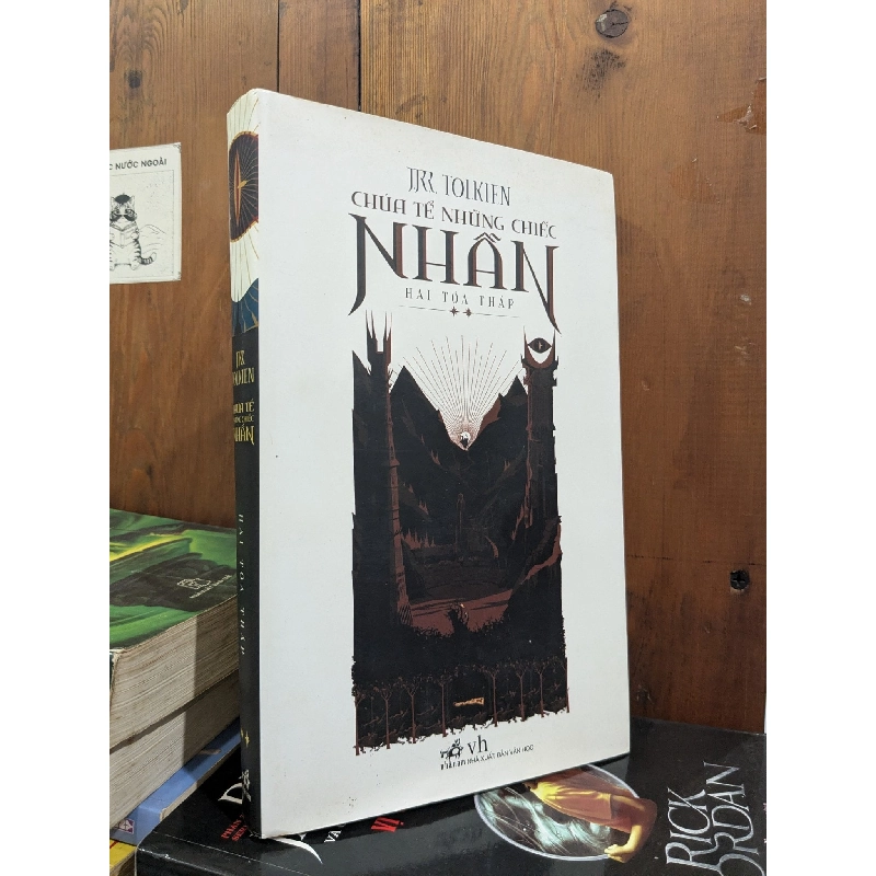 Chúa tể những chiếc Nhẫn - J.R.R. Tolkien (Nguyễn Thị Thu Yến & Đặng Trần Việt dịch, An Lý dịch thơ) 753613