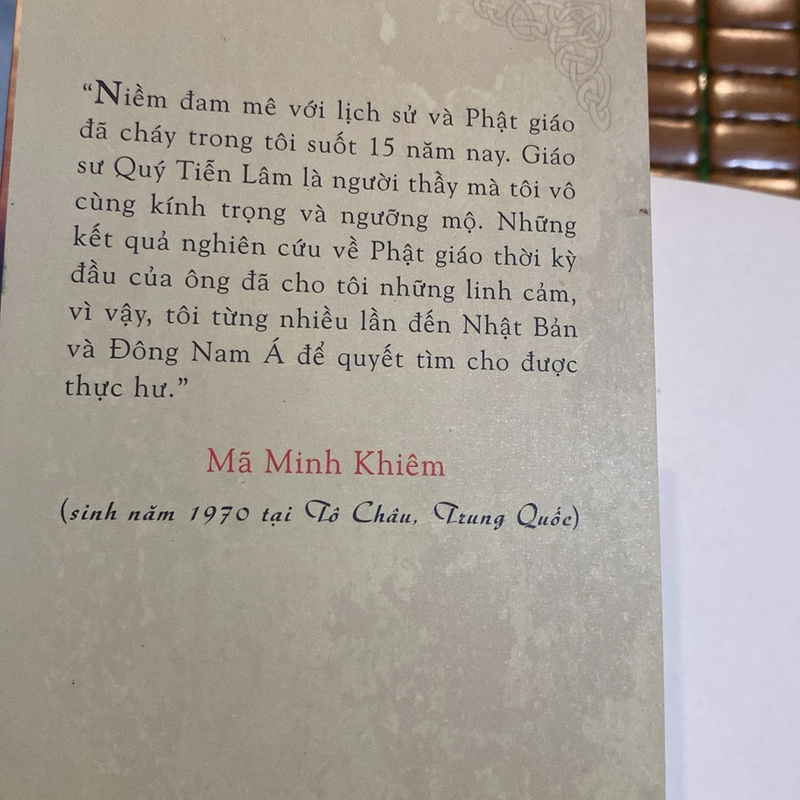 ẨN TĂNG - "BIỂU TƯỢNG THẤT TRUYỀN" CỦA CHÂU Á (XB 2011) 522790