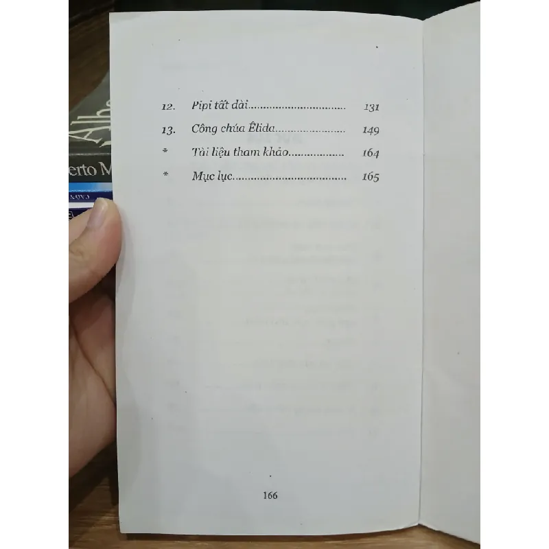 Người lùn dưới tầng đá – Vũ Bội Tuyền 560820