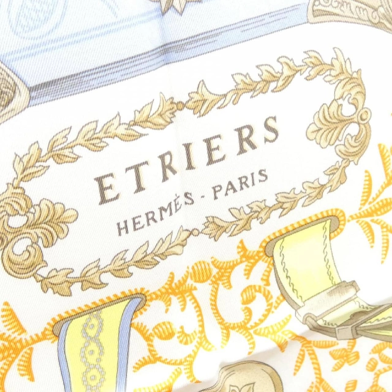 Khăn quàng cổ ETRIERS của Hermès 981409S 624711