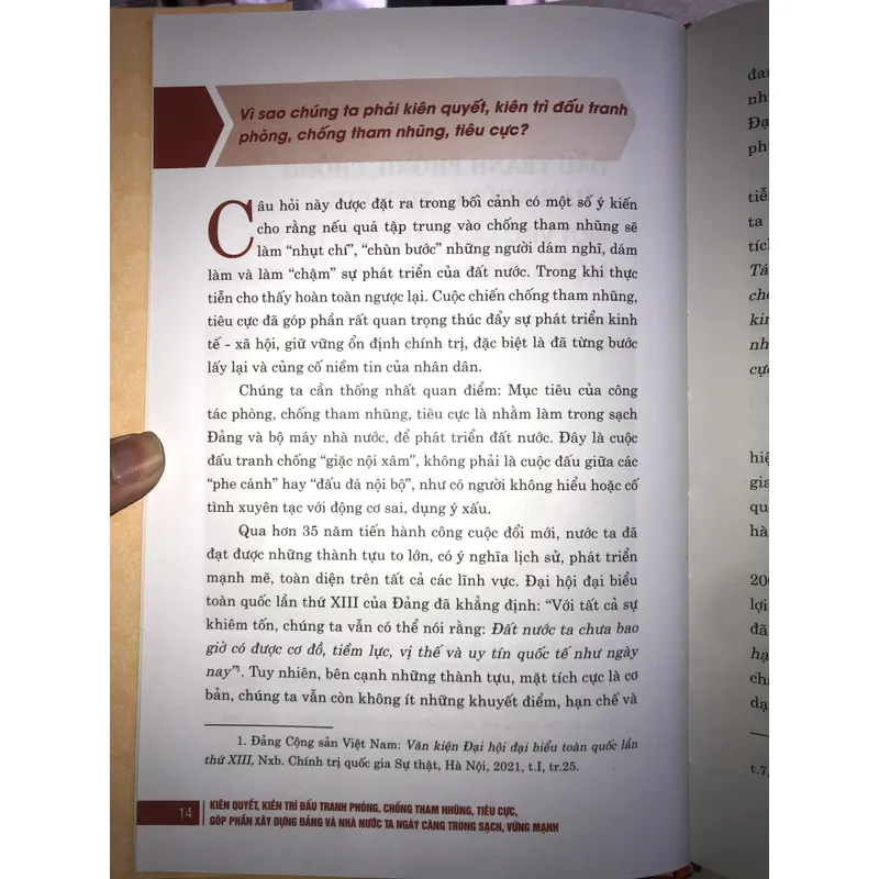 Kiên quyết, kiên trì đấu tranh phòng, chống tham nhũng, tiêu cực, góp phần xây dựng Đảng… 704291