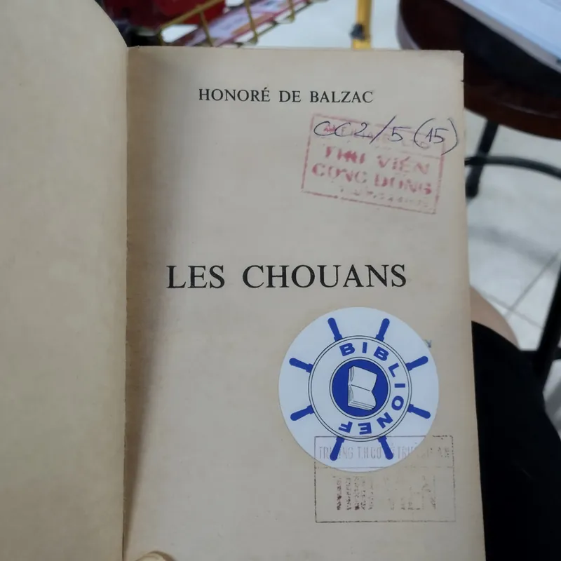 Les Chouans" (Những người Chouan) của Honoré de Balzac. 





Tác giả: Honoré de Balzac 563613