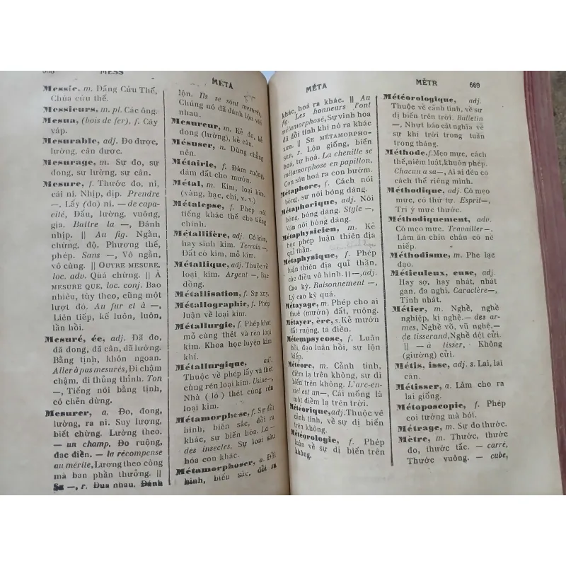 NOUVEAU DICTIONNAIRE FRANCAIS - ANNAMITE (TÂN TỪ ĐIỂN PHÁP - VIỆT) 629623