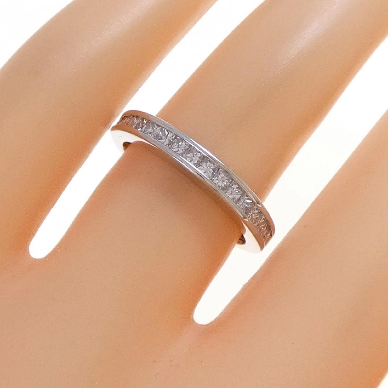 Nhẫn kim cương PT900 0.50CT - Hàng hiệu chính hãng 851534