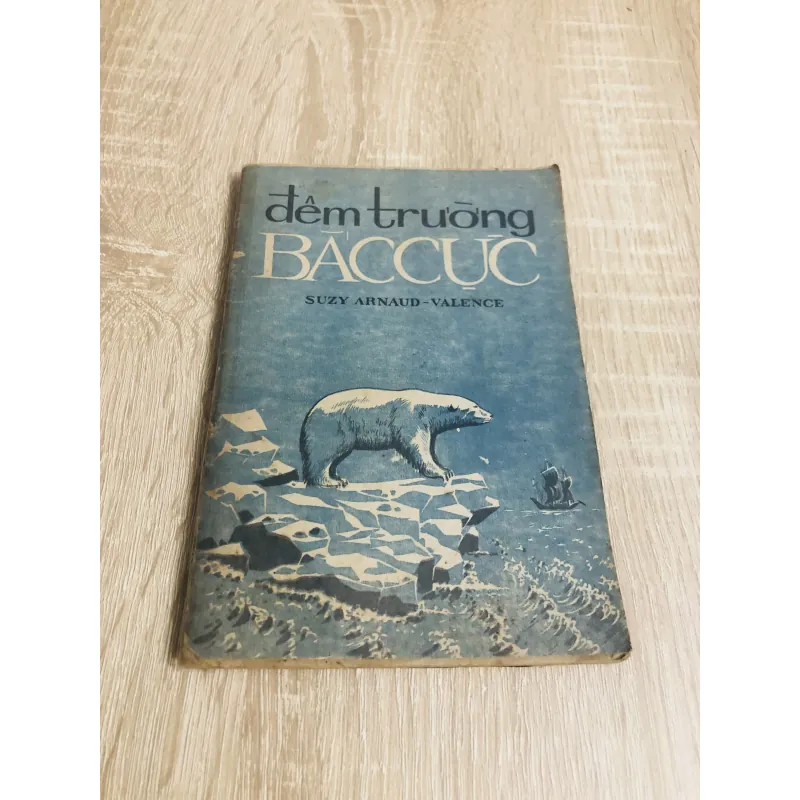 ĐÊM TRƯỜNG BẮC CỰC 931997