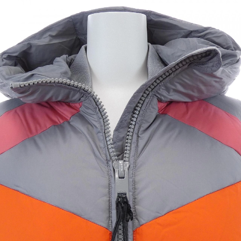 Áo khoác lông vũ DIESEL - Hàng hiệu Chính hãng 821946