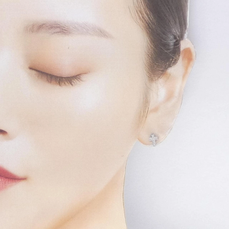 K18WG Bông tai kim cương chéo 0.06CT - Hàng hiệu Chính hãng 864259