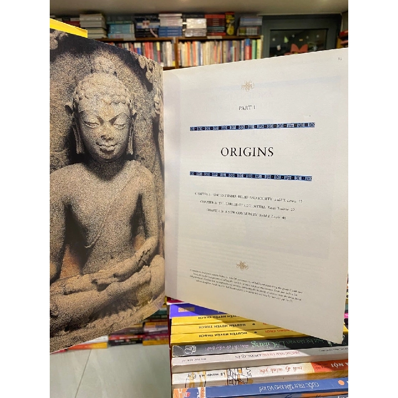 Buddhism: The Illustrated Guide 732723