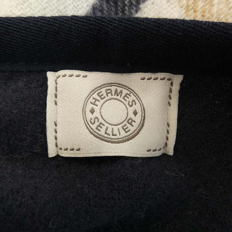 【Mã giảm giá】HERMES Cape 644303