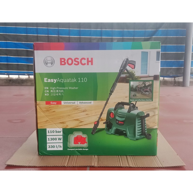 Máy phun xịt rửa áp lực cao Bosch Easy Aquatak 110 74710