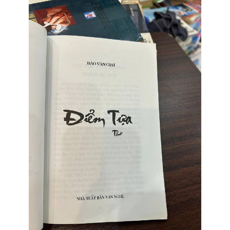 Điểm Tựa - Đào Văn Giai 936685