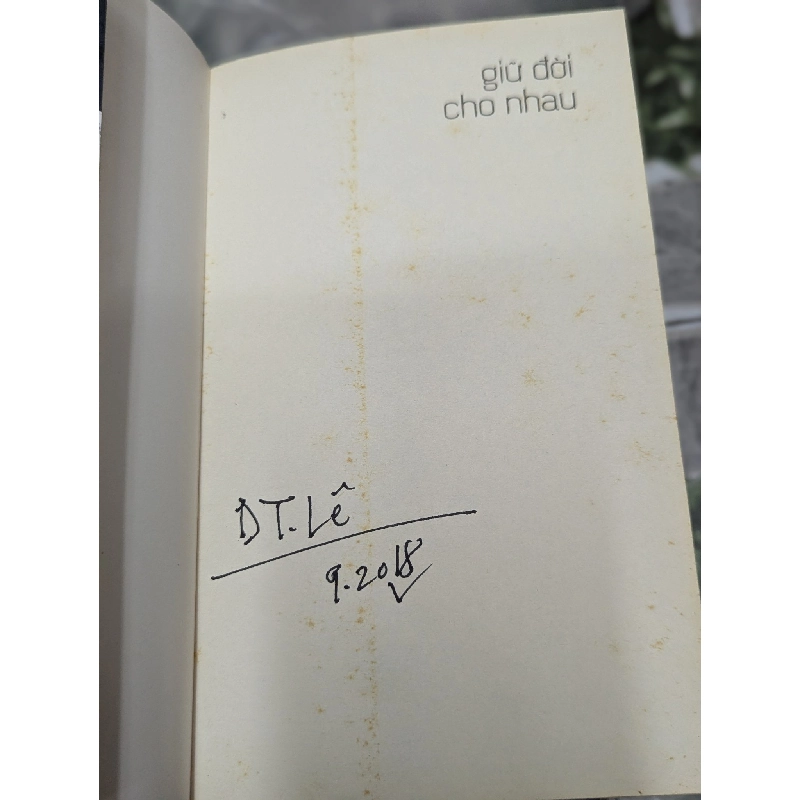 Giữ đời cho nhau - Dư Tử Lê 789140