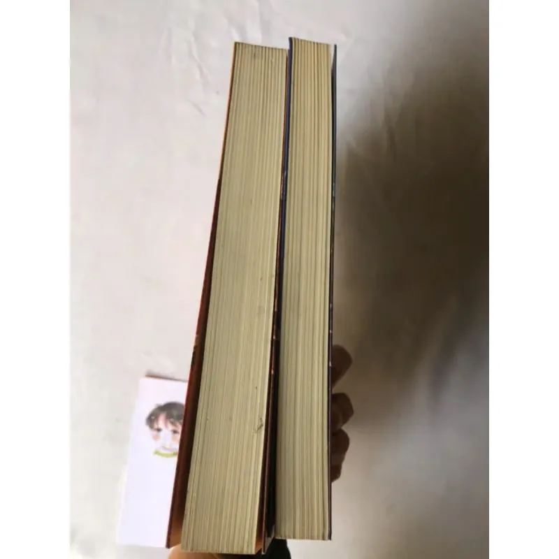 Trọn bộ 2 tập Giữa Cơn Bão Tuyết - Mặc Bảo Phi Bảo (kèm phụ kiện như hình) 790425