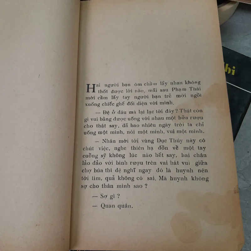 NHAN SẮC - DƯƠNG NGHIỄM MẬU 729077