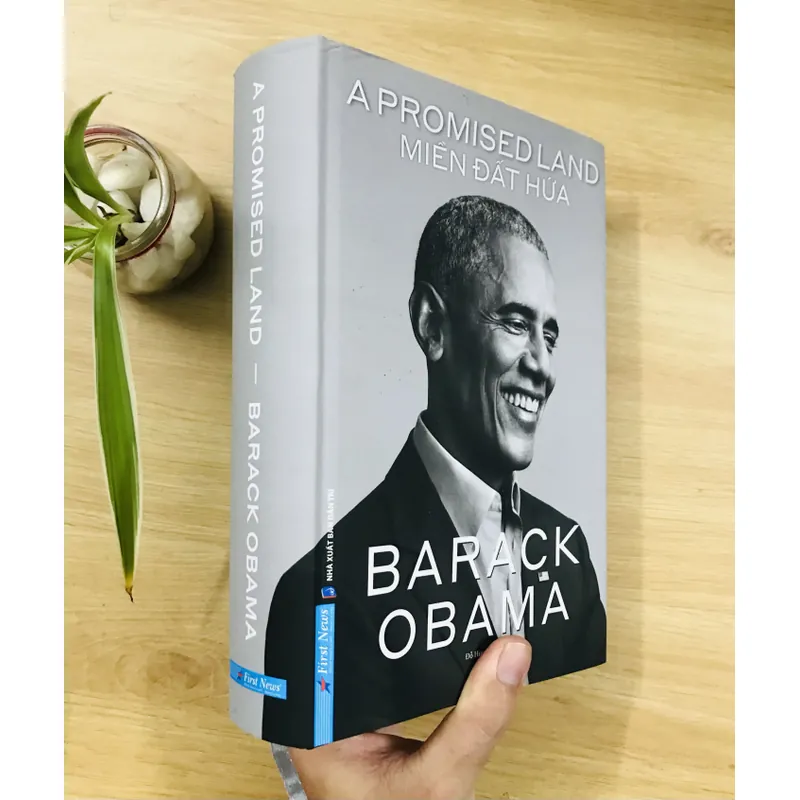 MIỀN ĐẤT HỨA - TỰ TRUYỆN CỦA BARACK OBAMA 595321
