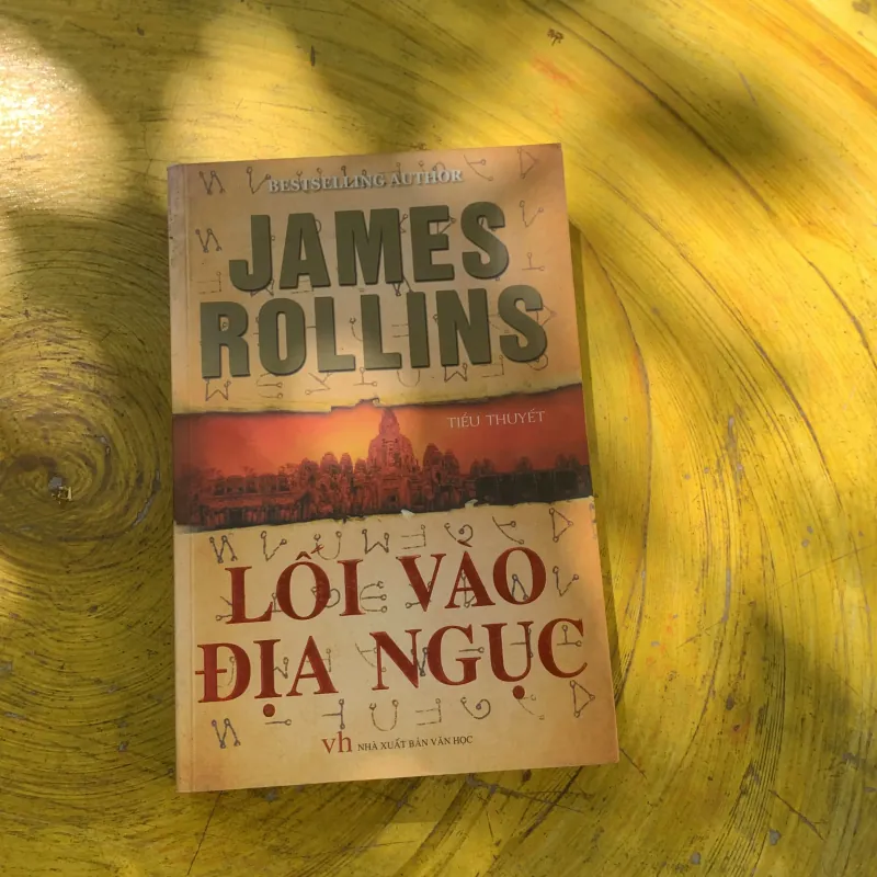 LỐI VÀO ĐỊA NGỤC- JAMES ROLLINS 782698