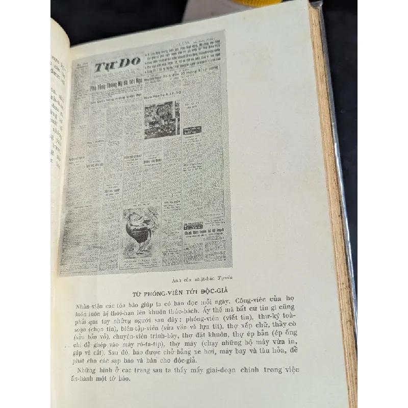 Kỹ thuật làm báo -F.Fraser Bond ( bản dịch Nguyễn Ngọc Phách ) 727106