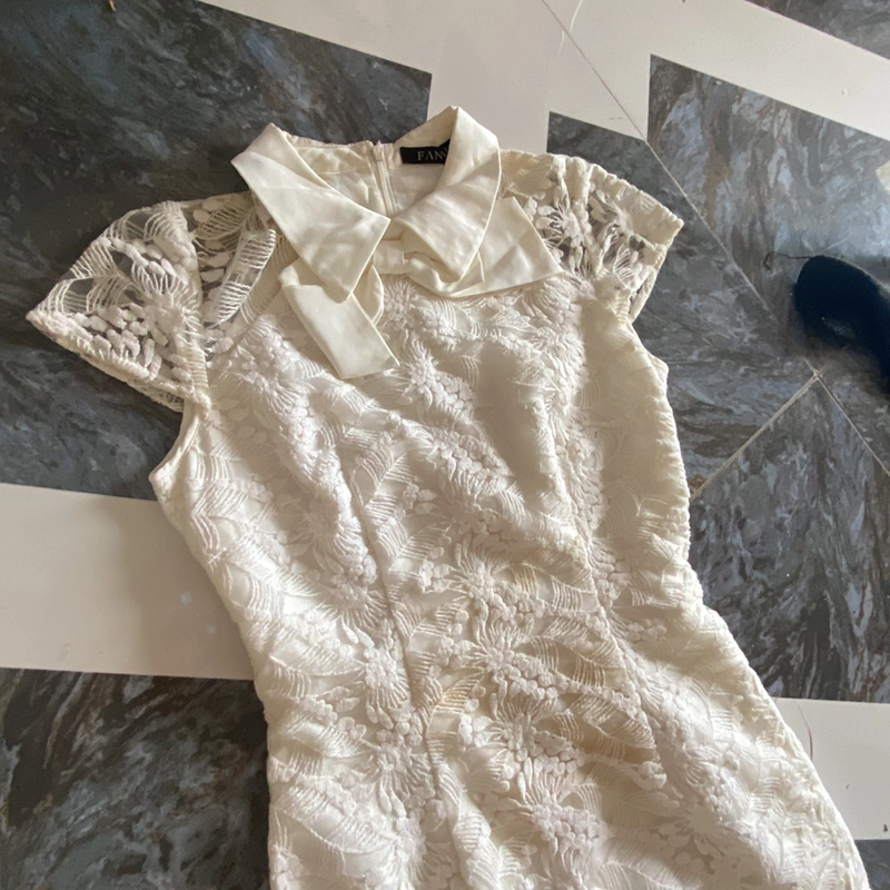 Váy ren trắng body size S 459639