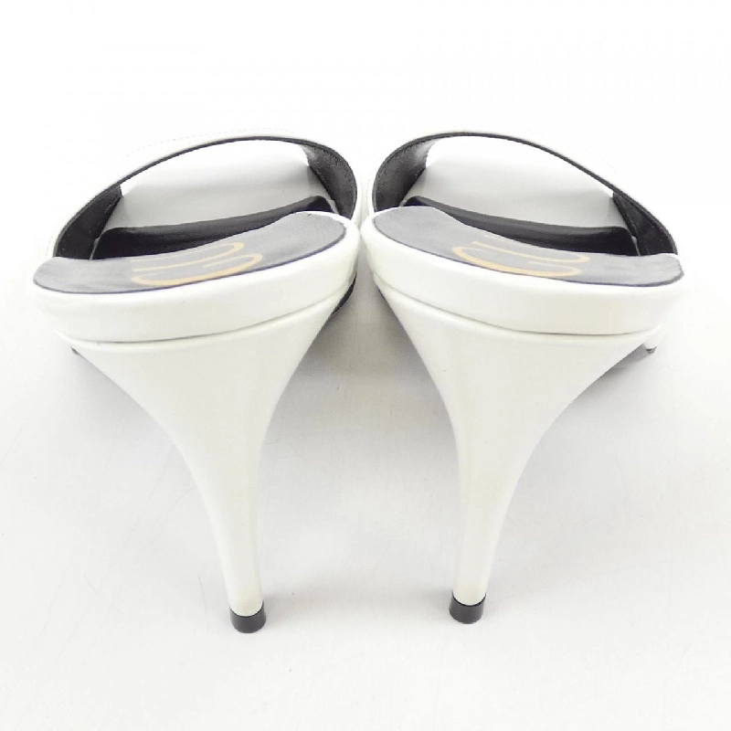 Gucci GUCCI 593389 Sandal - Hàng hiệu Authentic 828637