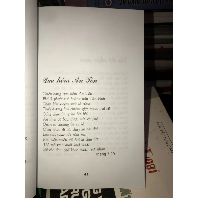 Con đường con người - Nguyễn Thế Kỷ  998125