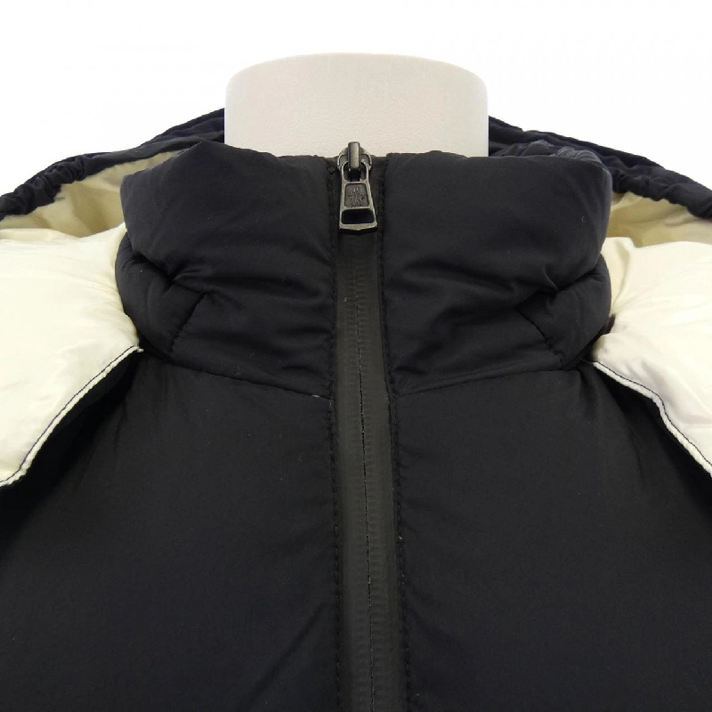 MONCLER WILMS Áo khoác lông - Hàng hiệu Chính hãng 883083